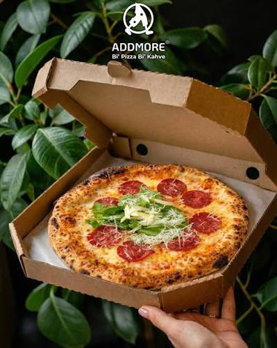 Addmore Pizza paket servis sunumu